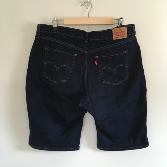 Levi’s Bermuda Shorts Dark Wash Denim Womens Sz 33 Stretch 12” Inseam Beach - Picture 6 of 15